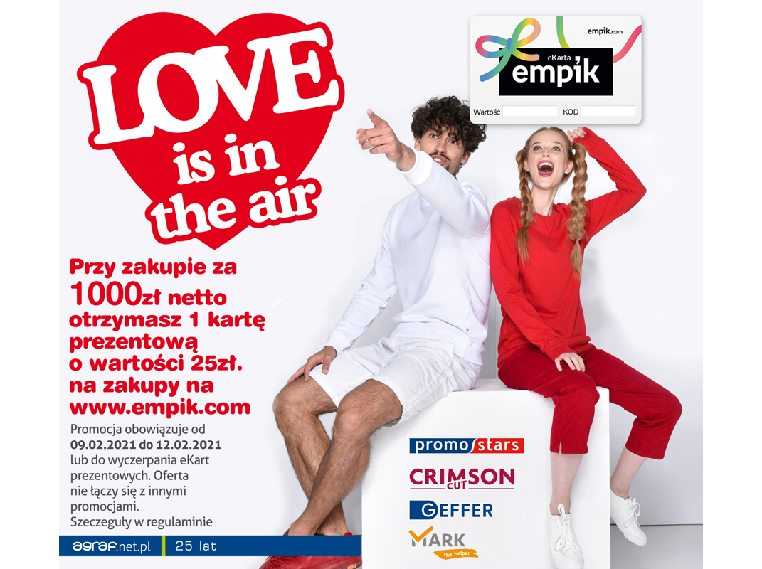 Love is in the air Love is in the air